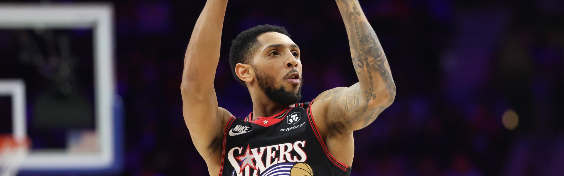 开云登录入口地址-我也生涯之夜！佩恩单场32分10助&amp;三分命中率100%进8球 历史首人