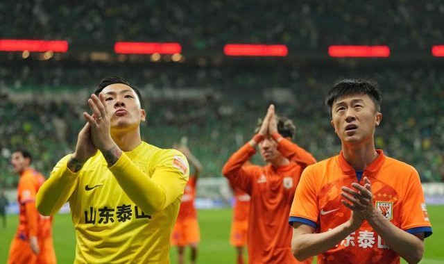 开云体育下载-法比奥不当逃兵还有“小算盘” 泰山已开始居危思危